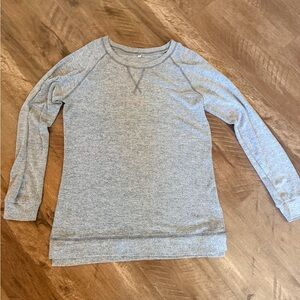 Gray Long Sleeve Sweatshirt